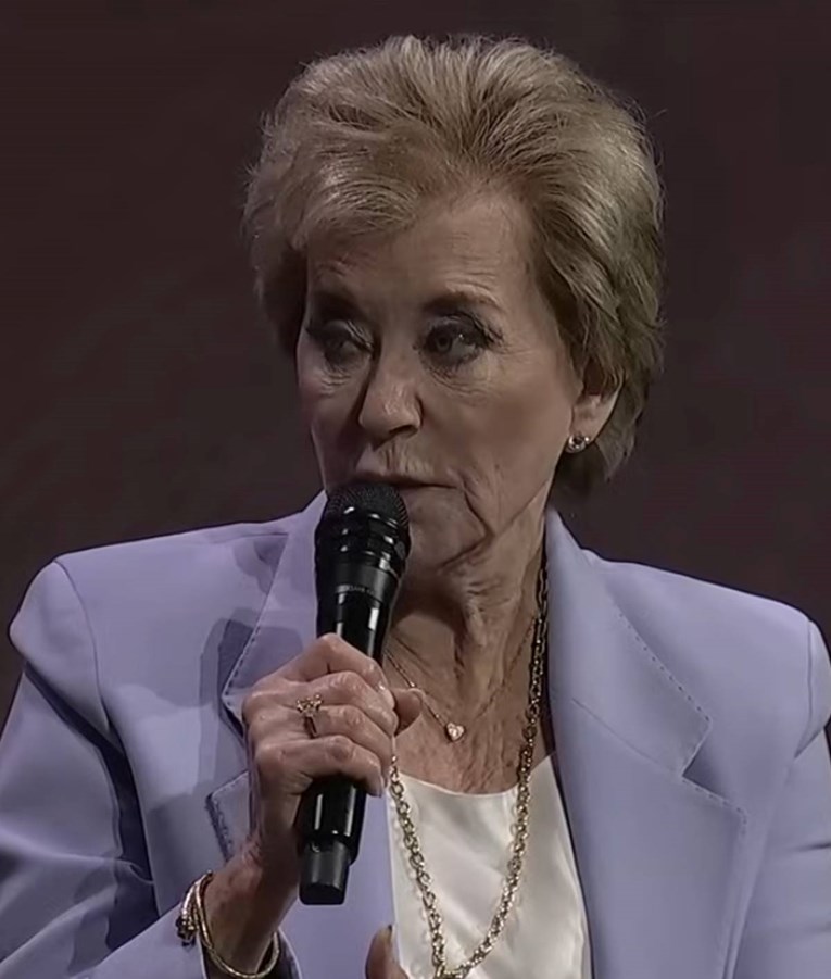 Američka ministrica obrazovanja ne zna izgovoriti "AI", ljudi ju masovno sprdaju