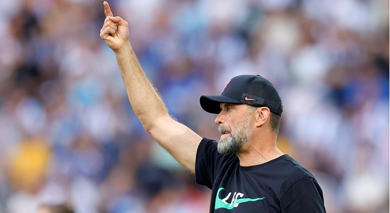 Klopp poludio na svoje navijače: Prekinite pjevati to sra*e