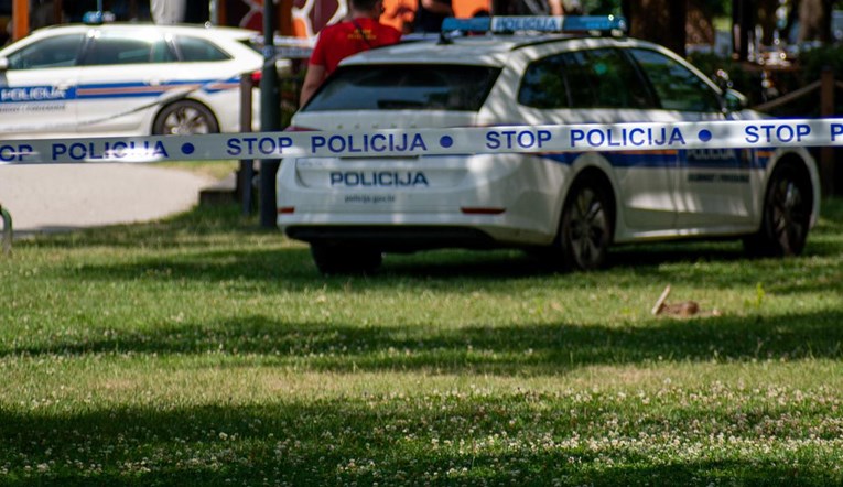 Policajac udaljen iz službe, našli mu oružje za koje nije imao dozvolu