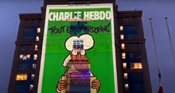 Na zgradama u Francuskoj projicirane naslovnice Charlie Hebdoa s crtežima Muhameda