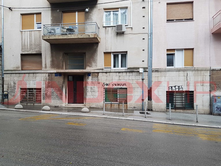 Fašistički majmuni u Splitu pozivaju na ubijanje Srba. Netko im je odgovorio