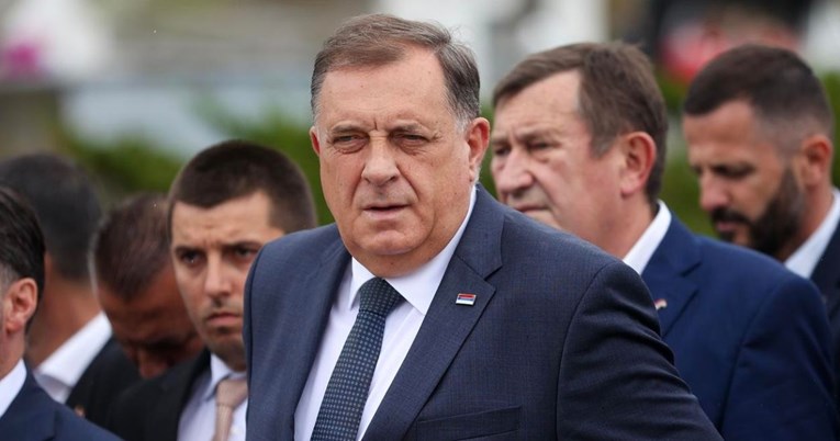 Dodik odbio ukinuti vize pa izvrijeđao i Kosovare i Bošnjake