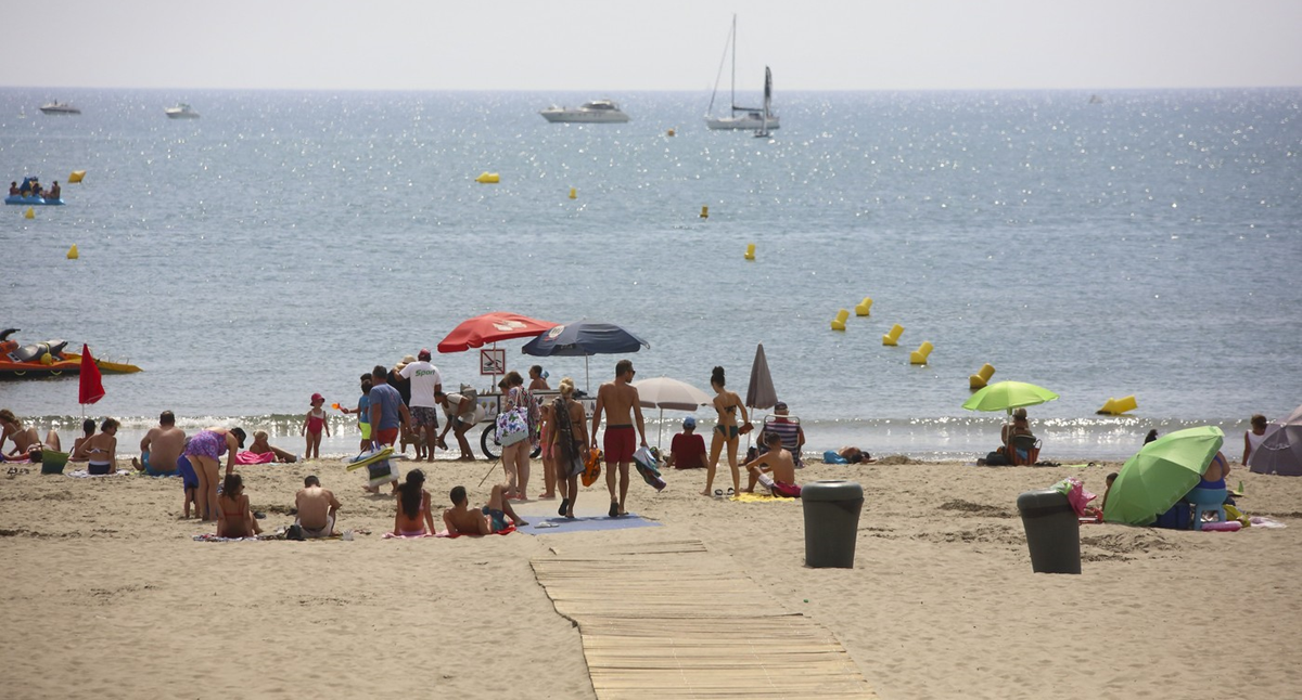 Uhićen gradonačelnik u Francuskoj. Trošio je javni novac na gataru
