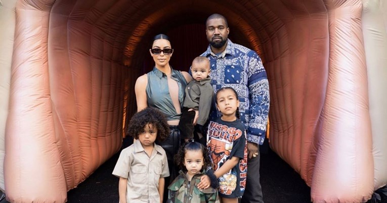Kim Kardashian otkrila u kakvom je odnosu sa surogat-majkama svoje djece