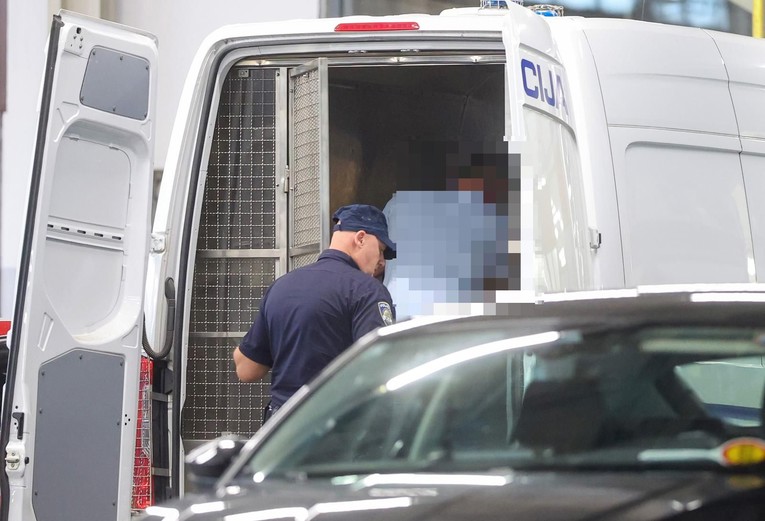 Uskok i policija pokrenuli akciju u Istri zbog preprodaje kokaina i hašiša