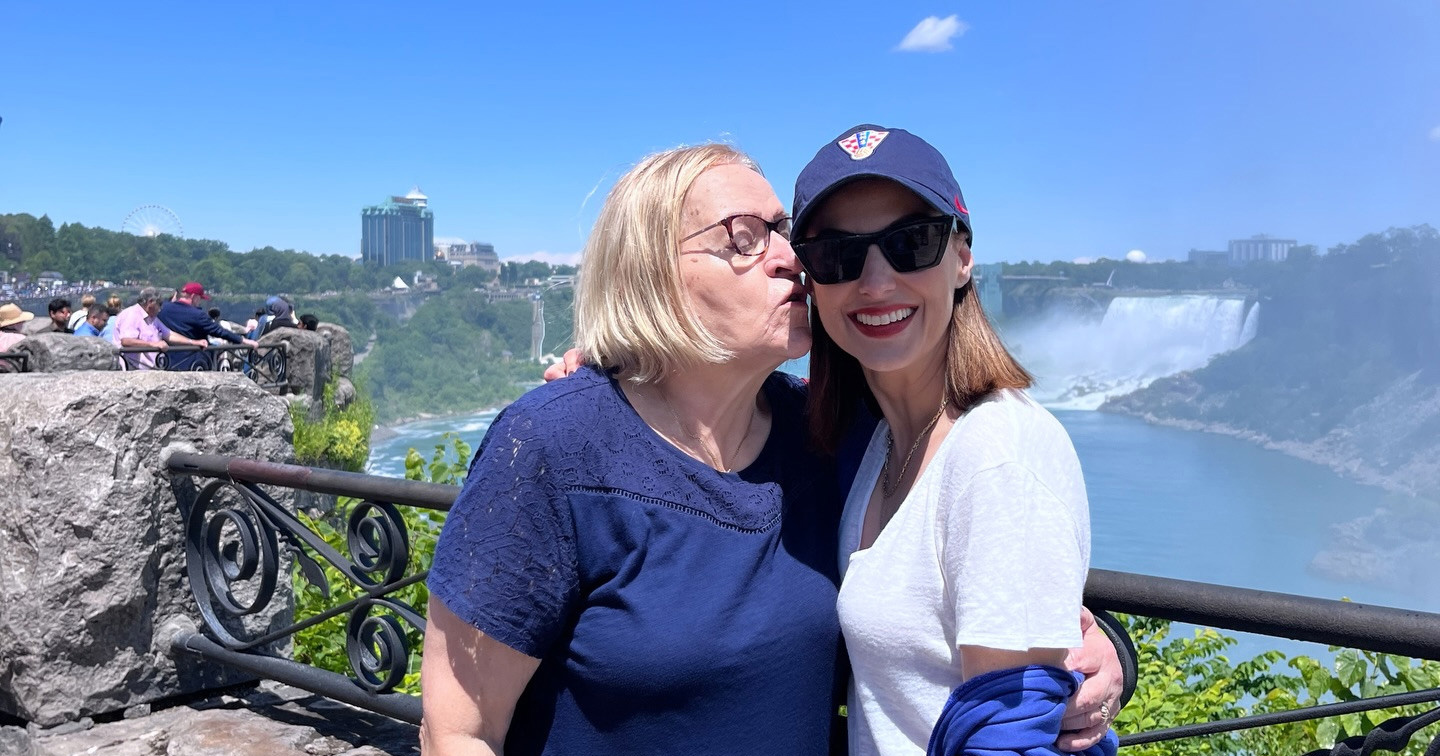 Tatjana Jurić nakon navijanja posjetila obitelj i slapove Niagare