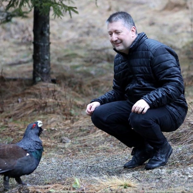 Napustio posao svećenika kako bi se kandidirao na lokalnim izborima
