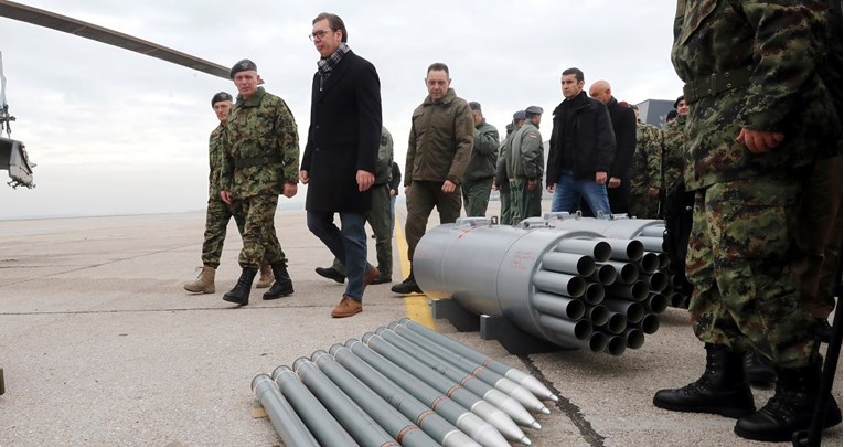 Reuters: Srbija je pristala isporučiti oružje Ukrajini