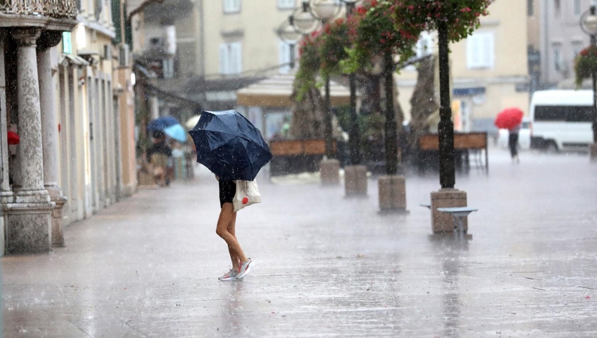 Danas pretežno sunčano i vruće, popodne mogući pljuskovi
