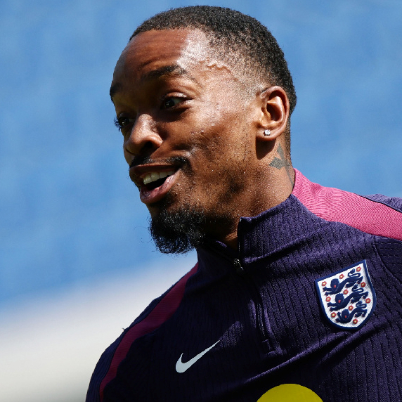 Toney se vratio treniznima nakon što je uhapšen jer je udario čovjeka glavom