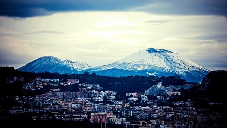 Italija planira masovnu evakuaciju zbog neprestanih potresa oko supervulkana