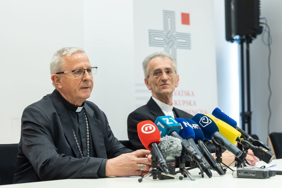 Biskupi osnivaju vlastiti sud za kaznena djela protiv maloljetnika
