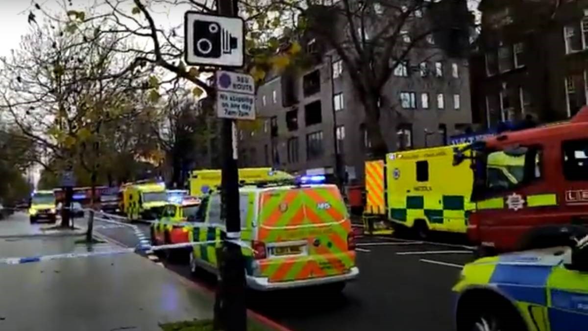 Auto se zabio u pješake u Londonu, najmanje petero ozlijeđenih