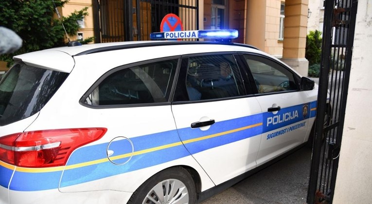 Dvojica mladića provalila u sedam stanova u Maksimiru
