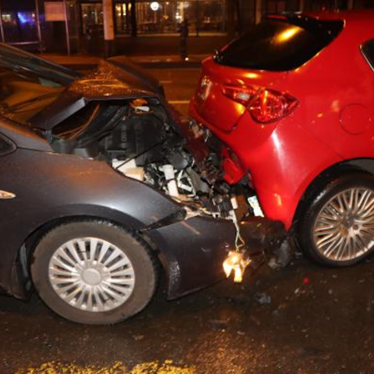 U Zagrebu vozio pijan, udario u drugi auto. Dobio kaznu od 4230 eura