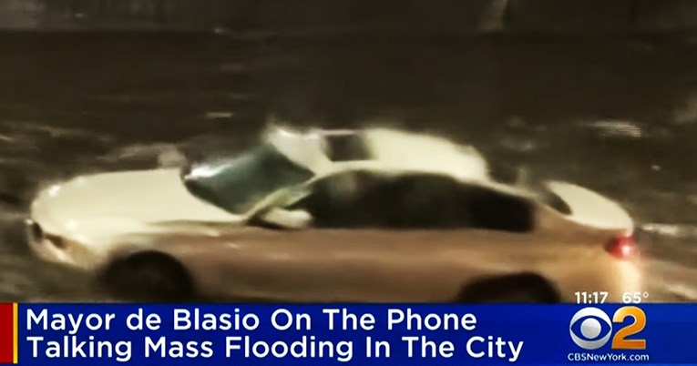 VIDEO U New Yorku zbog poplava izvanredno stanje, ulice i podzemna su pod vodom