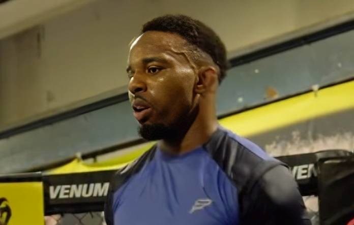 Upucali su ga u lice i ostavili da krvari na cesti. Sad ga čeka borba karijere