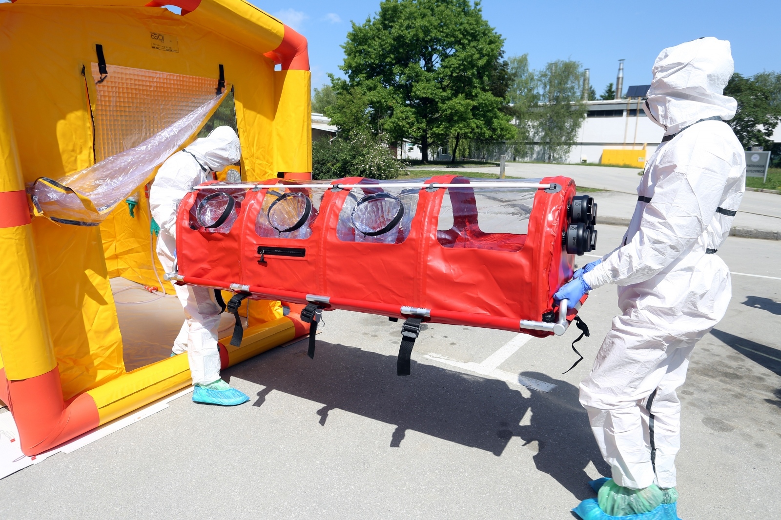 Apel liječnika: Držite razmak, nosite maske, perite ruke, izbjegavajte okupljanja
