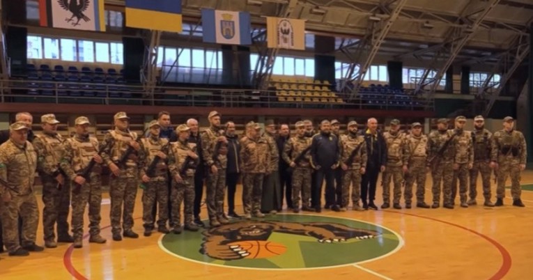 Ukrajinski nogometni klub pristupio vojsci pa krenuo u rat