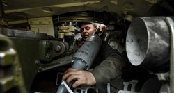 Glavni tajnik NATO-a: Treba ublažiti ograničenja u vezi oružja za Ukrajinu