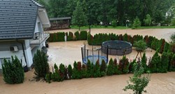 FOTOGALERIJA Poplave potopile sela u Sloveniji. Sela odsječena, prizori su strašni