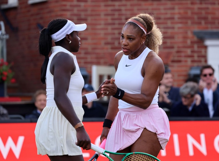 VIDEO Serena Williams vratila se nakon četiri godine. Pobijedila je u meču parova