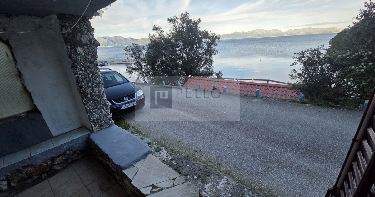 Top oglasi za nekretnine: Apartman prvi red do mora na Pelješcu za 65.000 €