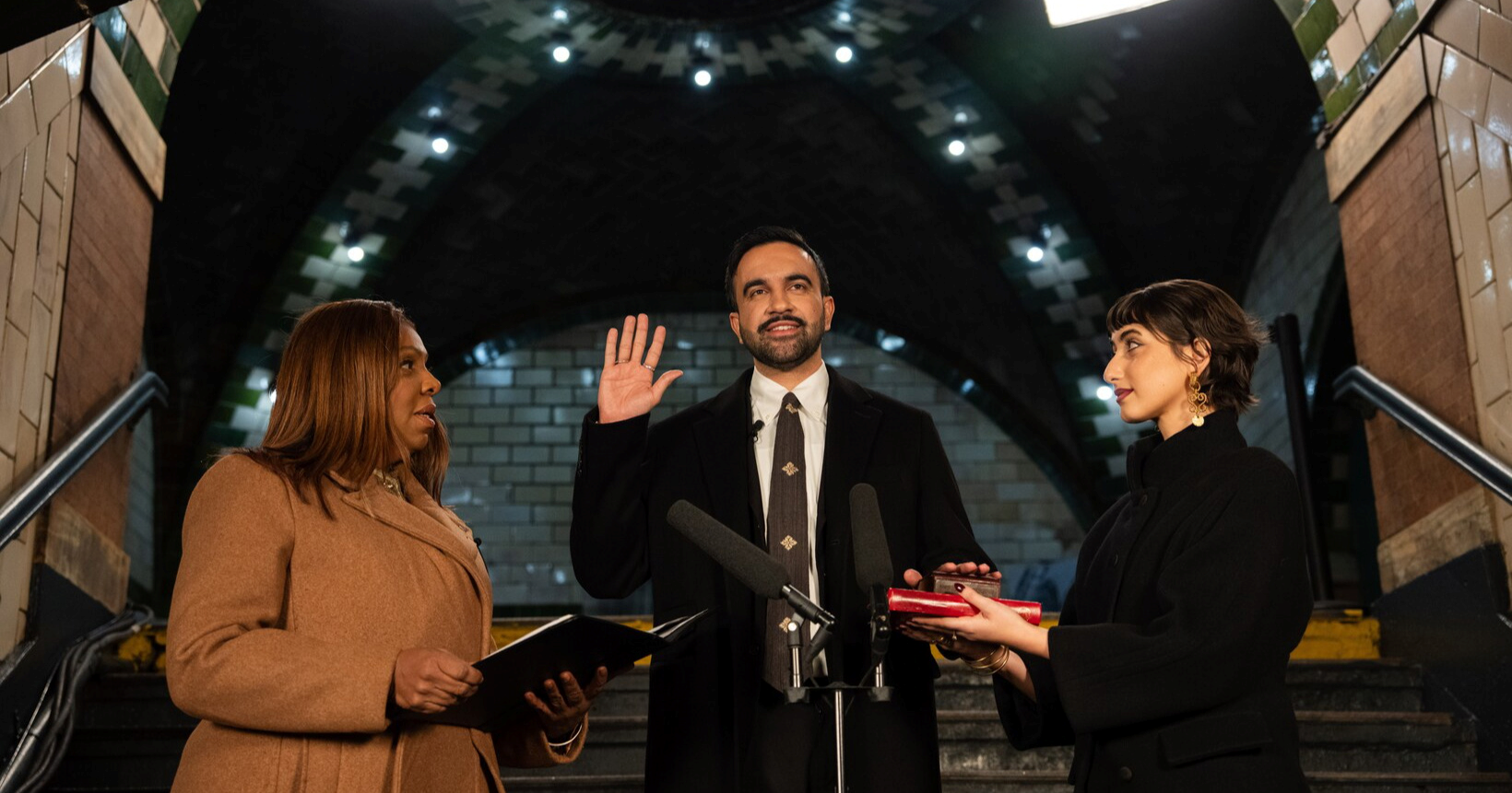 Prvi muslimanski gradonačelnik New Yorka preuzeo dužnost