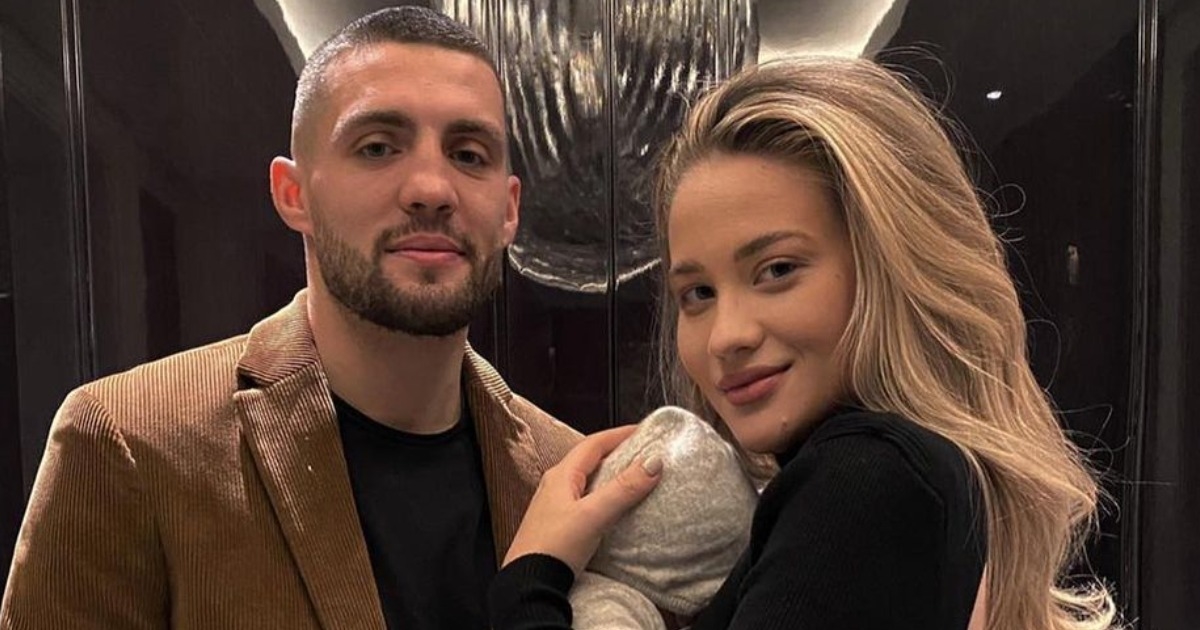 Mateo i Izabel Kovačić bili kumovi na svadbi, pažnju privlačio njihov sinčić Ivan