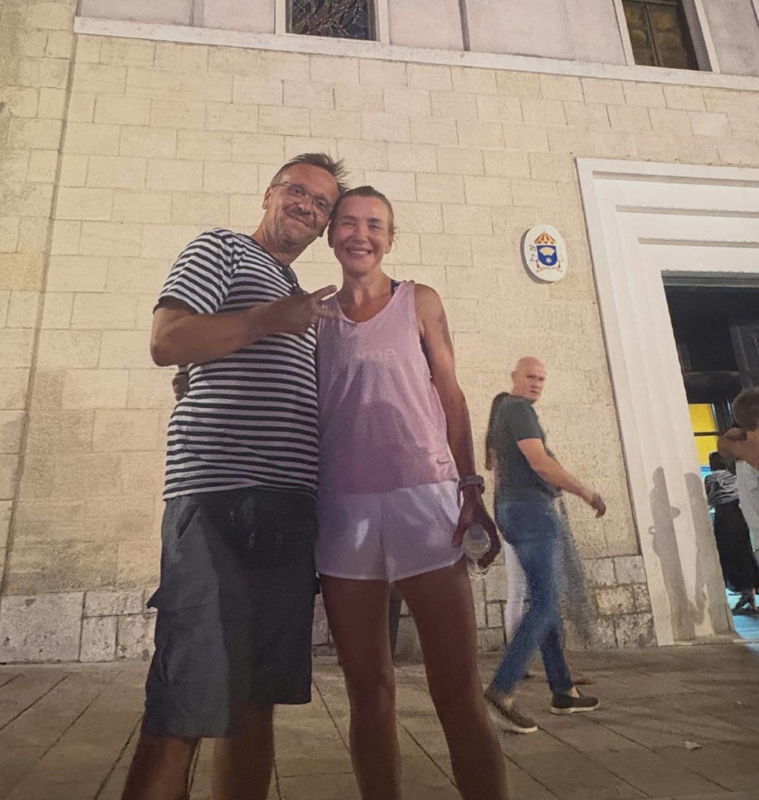 Ecija Ojdanić objavila rijetke fotografije sa suprugom za njegov rođendan