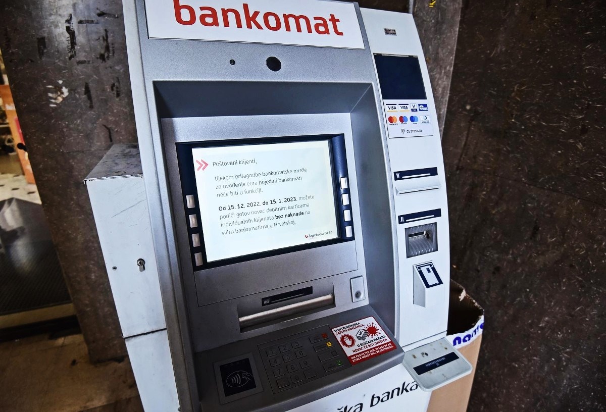 Primorac: Moći će se dvaput mjesečno besplatno podići novac na tuđem bankomatu