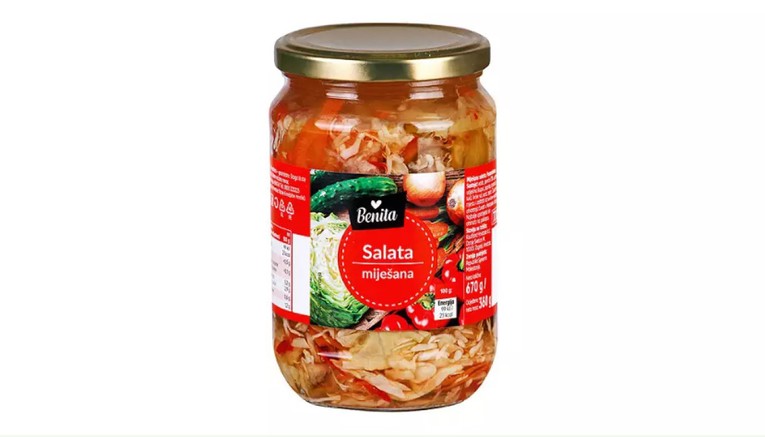 Povlači se miješana salata Benita