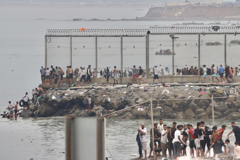Italija predlaže da se migranti šalju u centre u trećim zemljama