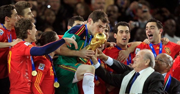 Iker Casillas završio karijeru
