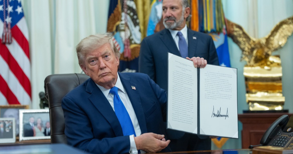 Trump potpisao naredbe o ograničavanju američkog državljanstva po rođenju