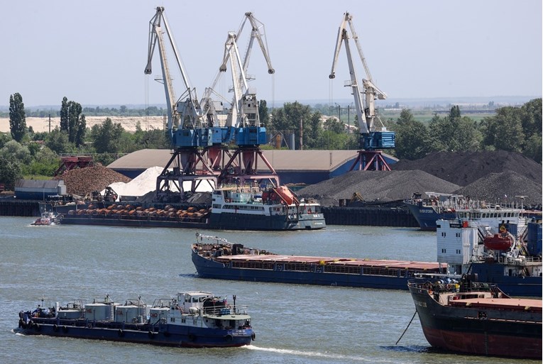 Rusi tvrde: Otvaramo dva pomorska koridora iz Ukrajine