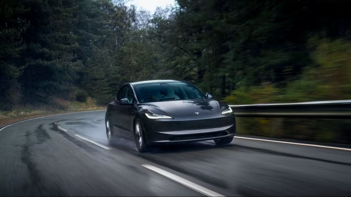 Novi Tesla Model 3+ s rekordnim dosegom stiže u Kinu