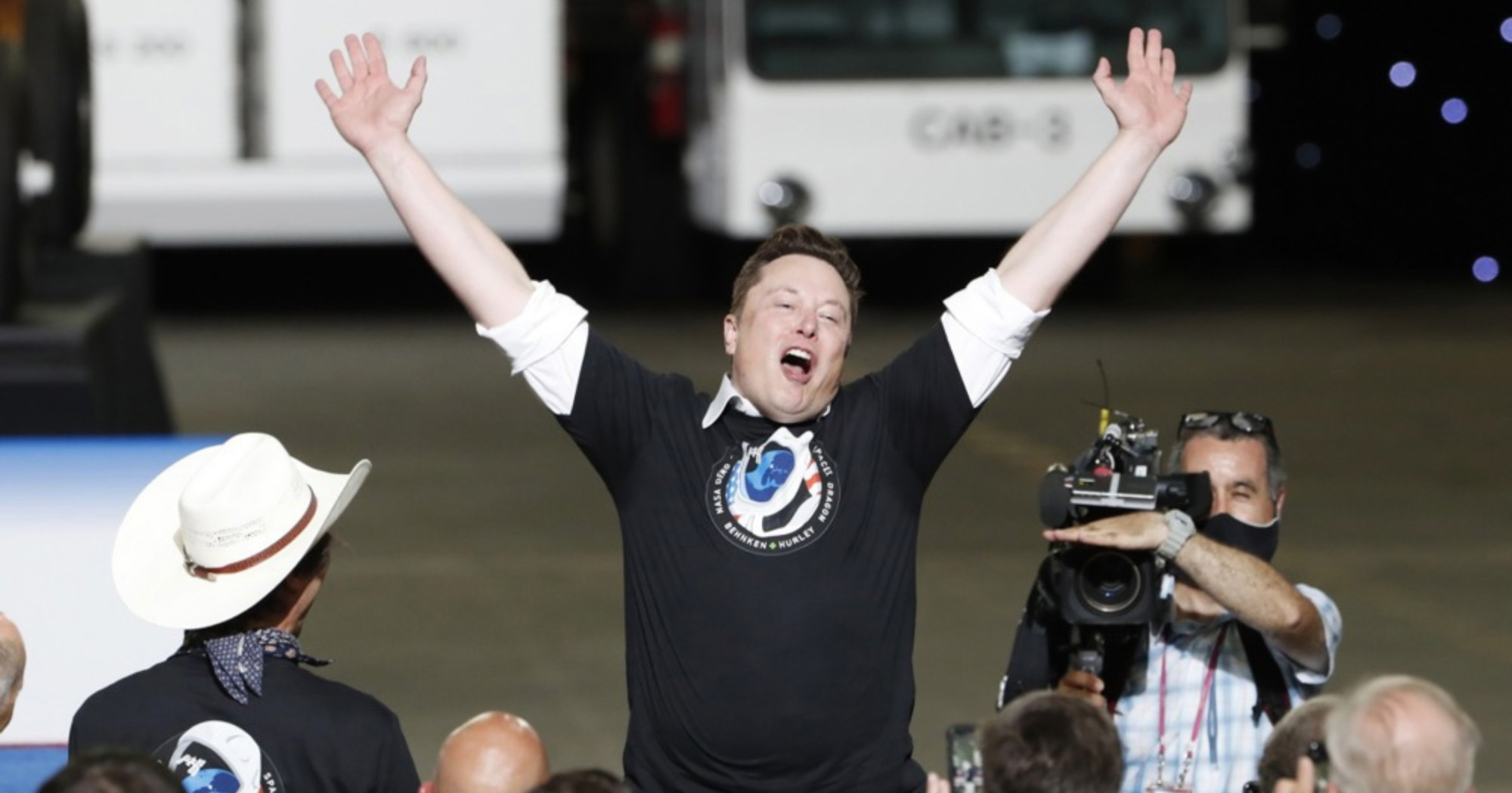 SpaceX izlazi na burzu, Musk bi mogao postati prvi bilijunaš