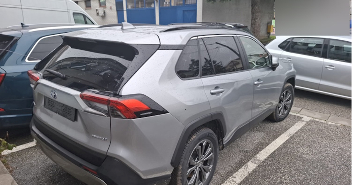 FOTO U Zagrebu pronađen auto ukraden u Italiji