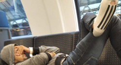 Fotke iz javnog prijevoza dokazuju koliko ljudi zaista mogu biti odvratni