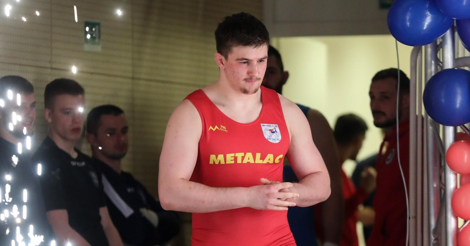 "Moj sin ima više od 190 cm i 110 kg", kaže Milanović. Ovo je njegov sin hrvač