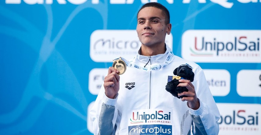 Rumunjski plivač je sa 17 godina oborio svjetski rekord i rastužio Srbiju