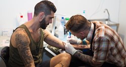Muškarac s preko 200 tetovaža otkrio najbolnije mjesto za tetoviranje: To je agonija
