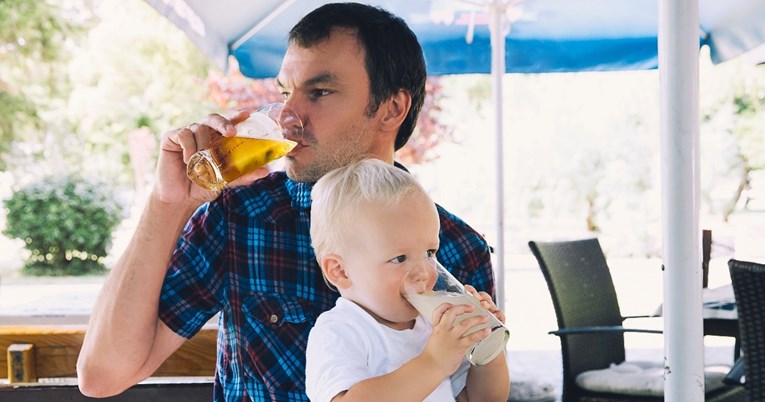 Znanstvenici otkrili da djeca alkoholičara stare brže od svojih vršnjaka