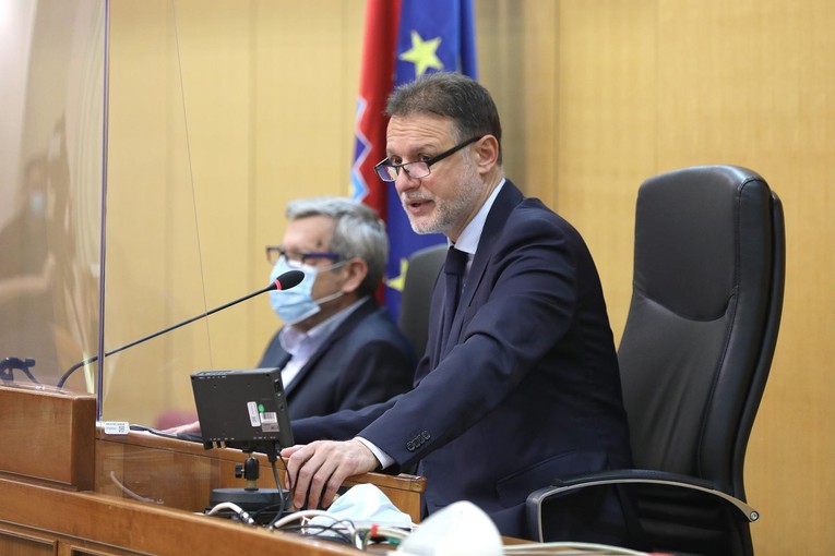Njonjo: I sabor je dobio četiri puta veći račun za plin, vlada mora intervenirati
