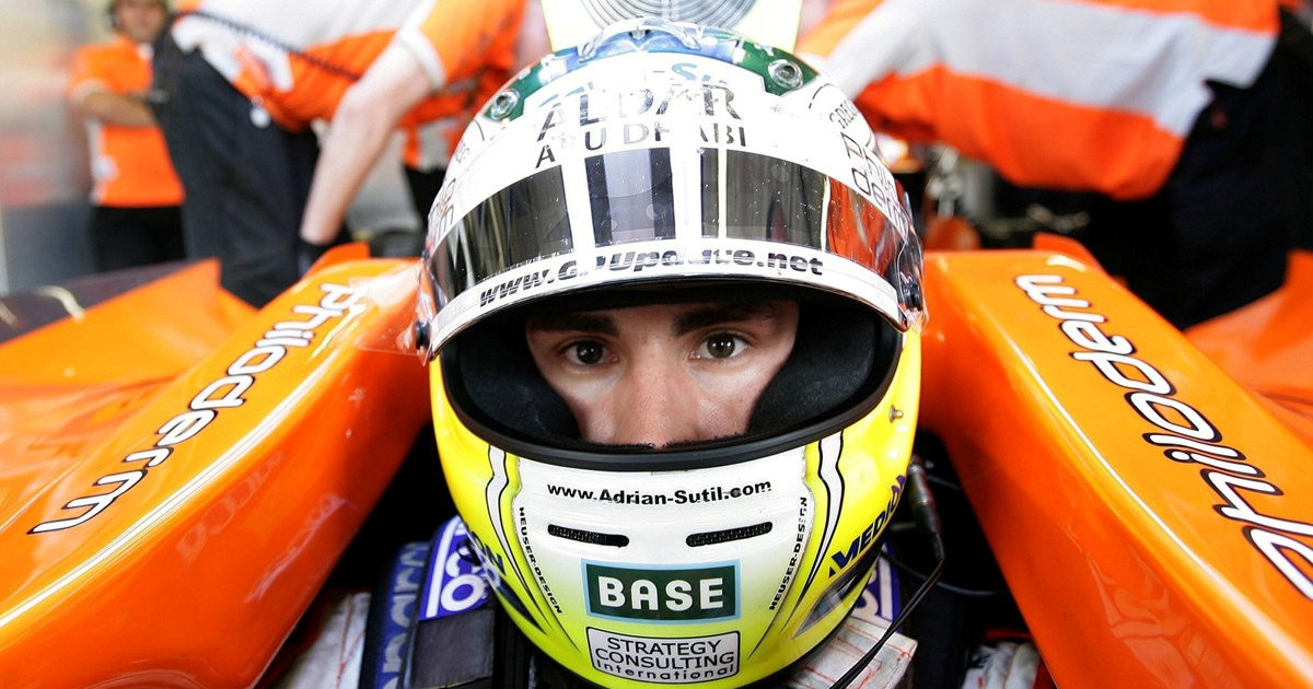 Bivši vozač Formule 1 priveden u međunarodnoj akciji