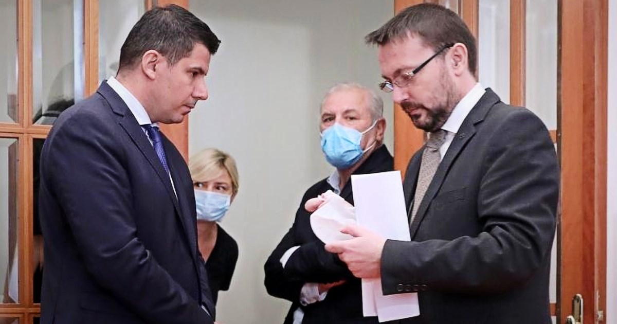 Bauk Grmoji i Petrovu: Poštujte homoseksualce, ne budimo pederi