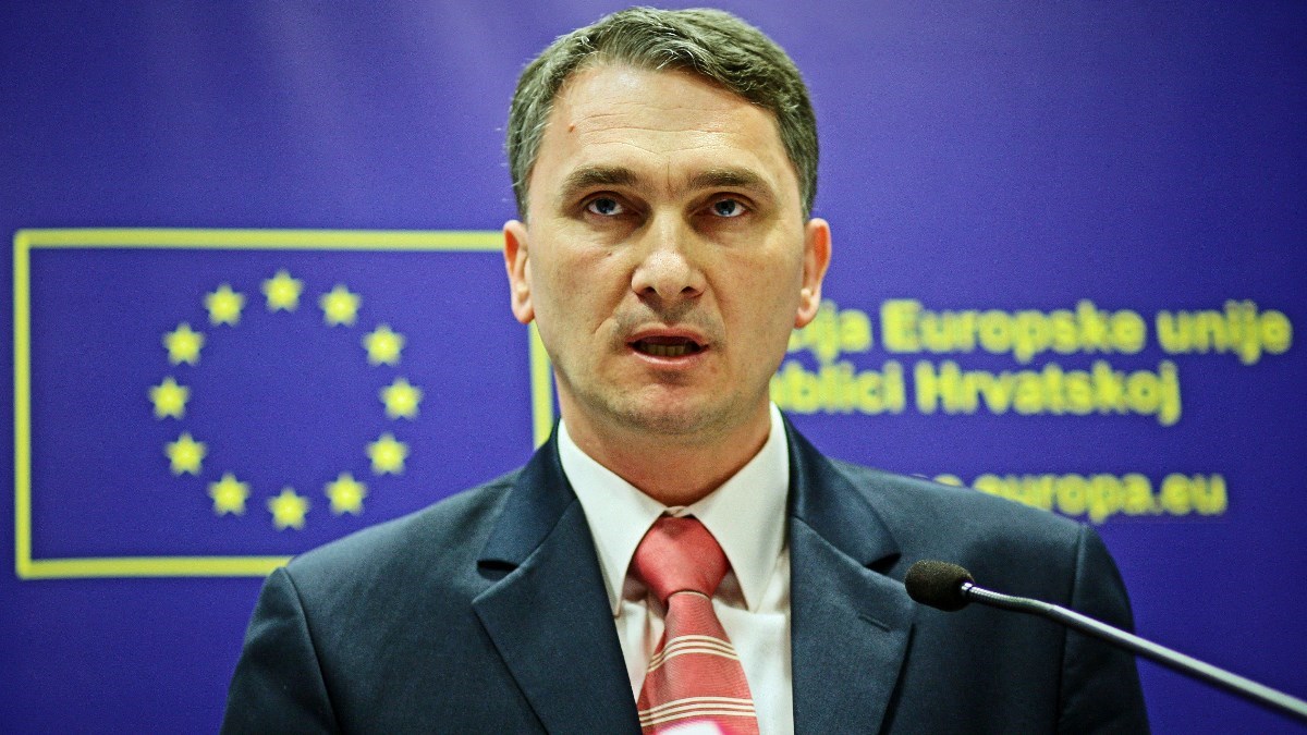 HDZ-ov šef carine uhvaćen u aferi Rimac odlazi s funkcije nakon samo tri tjedna