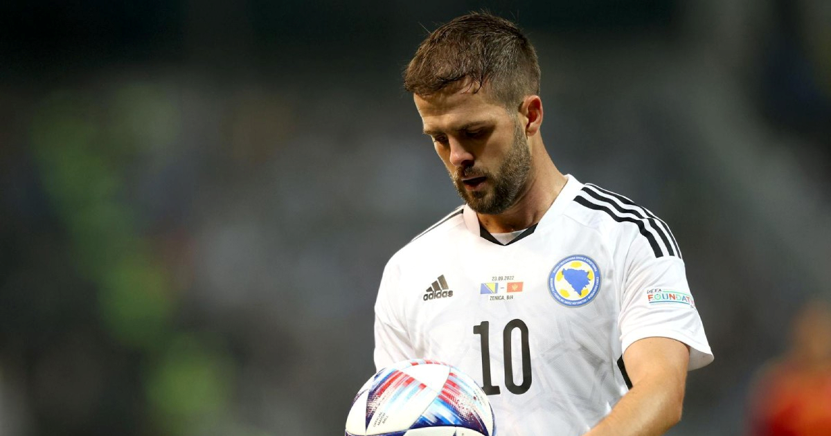 Pogledajte objavu kojom je Pjanić potvrdio kraj karijere