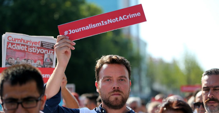 Turski sud odredio puštanje na slobodu petero bivših novinara oporbenog lista
